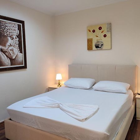Lb Apartments Тирана Экстерьер фото