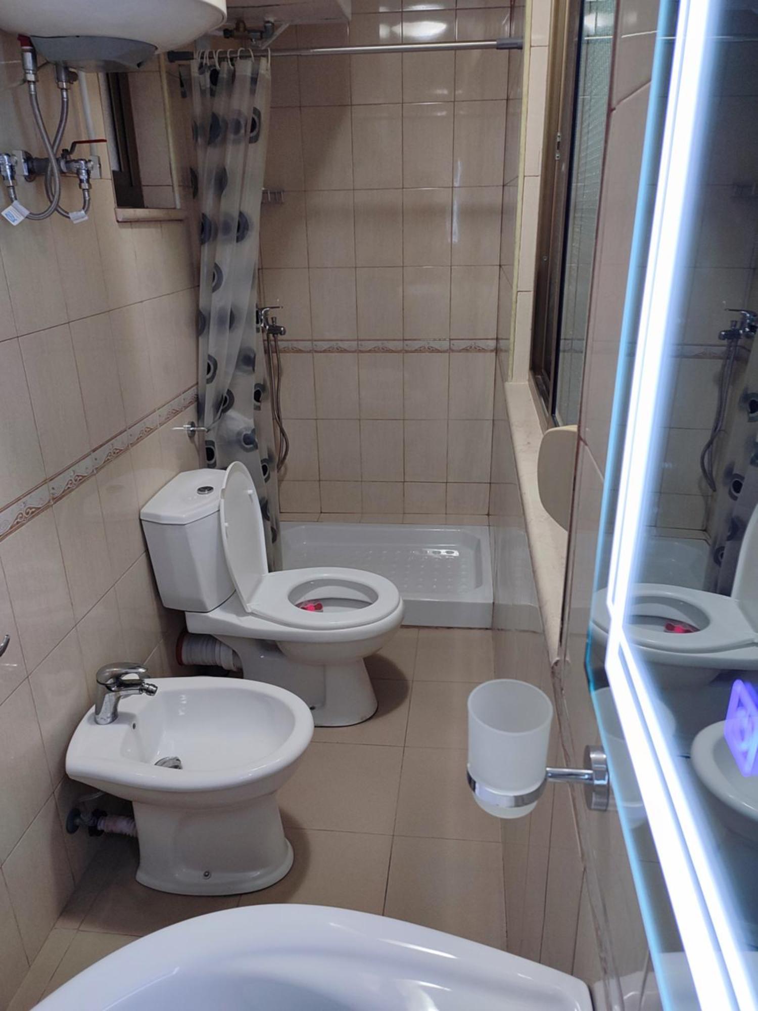 Lb Apartments Тирана Экстерьер фото