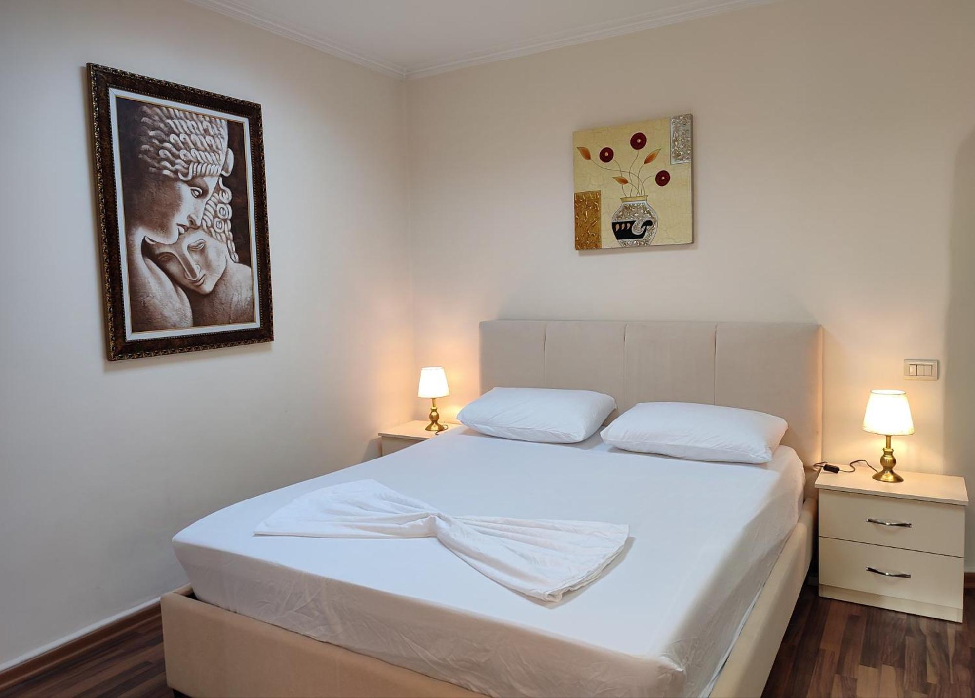 Lb Apartments Тирана Экстерьер фото