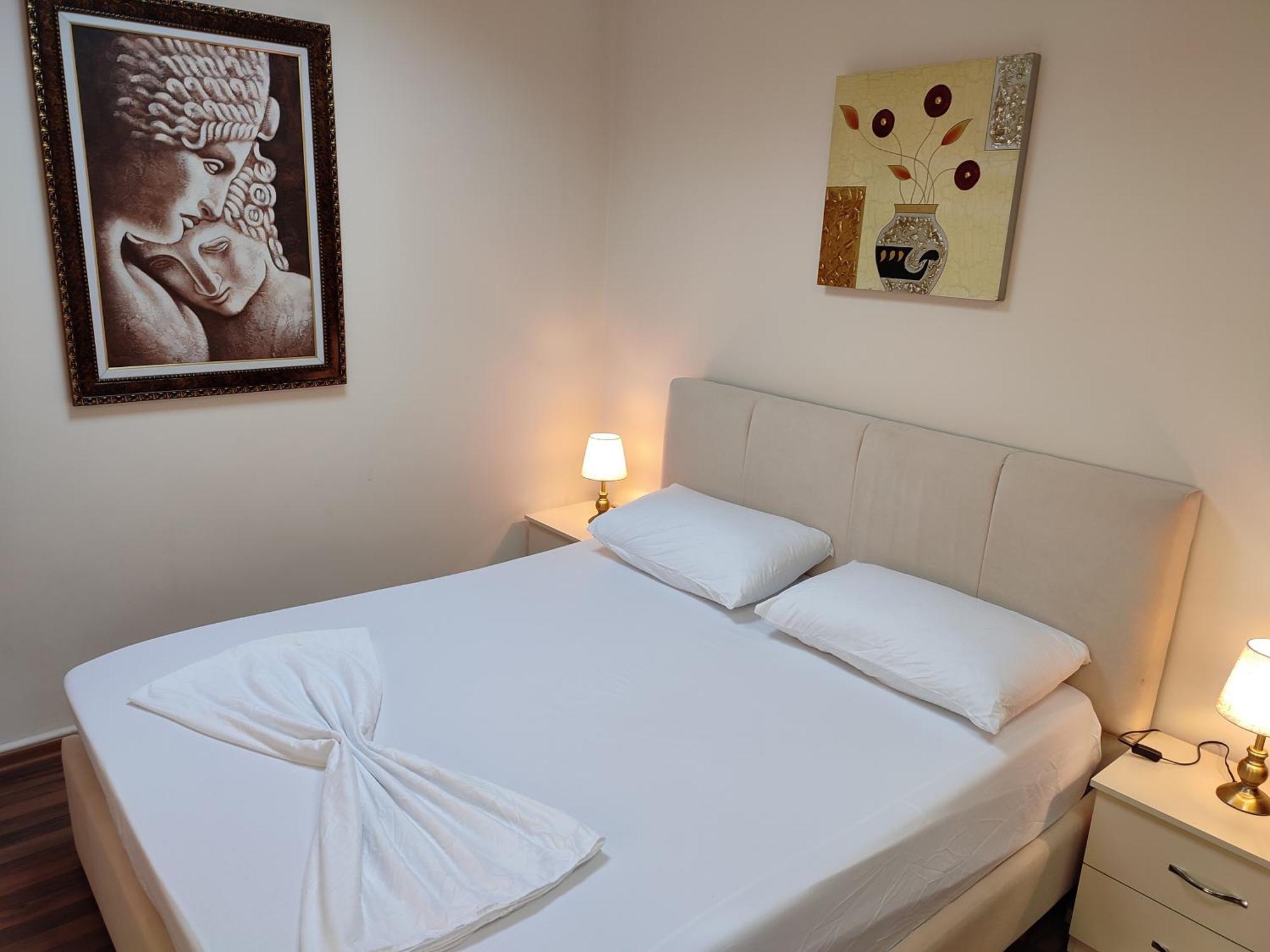 Lb Apartments Тирана Экстерьер фото